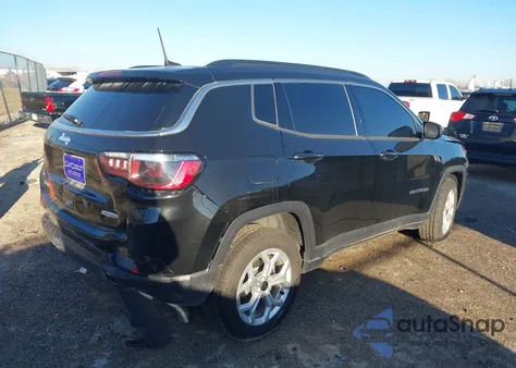 2025 Jeep Compass Latitude 4X4 from USA, damaged, VIN 3C4NJDBNXST610528